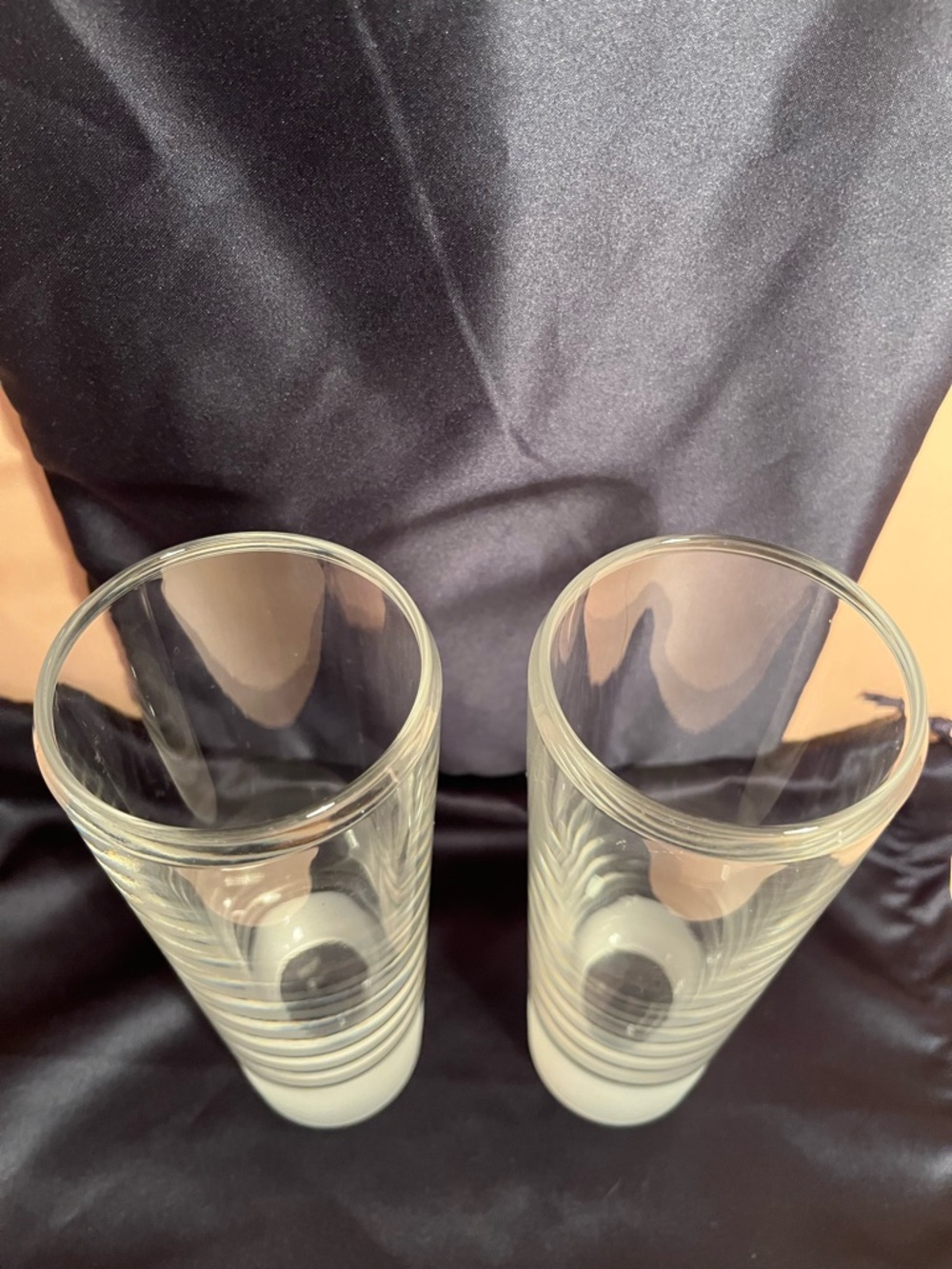 VERA WANG WEDGEWOOD set of 2 Glasses (Gorgeous)no box - Picture 5 of 9